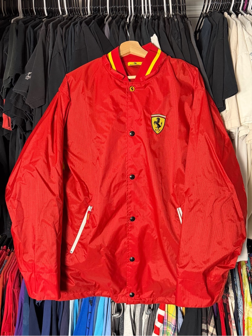 Vintage Ferrari Windbreaker Jacket Men’s Large Red Button Snap Nice Man Lined
